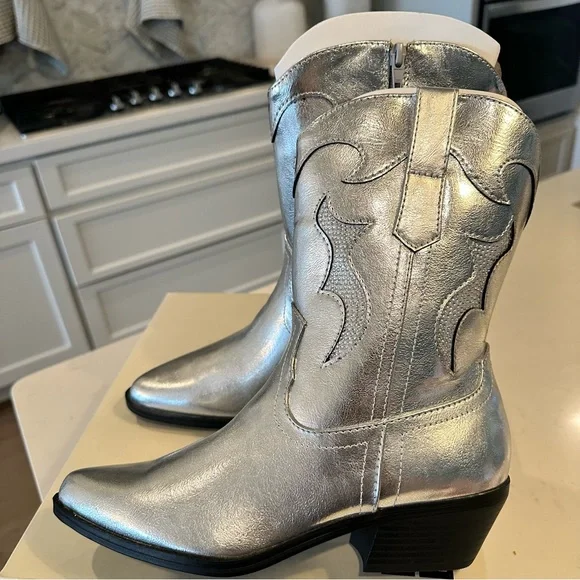 Women’s vegan leather silver western cowboy boots glitter side zipper brand new - Picture 2 of 6